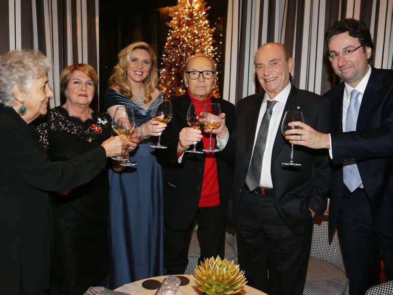 Pellegrini festeggia 50 anni al Teatro alla Scala di Milano